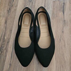 Black pointed toe flats 9.5